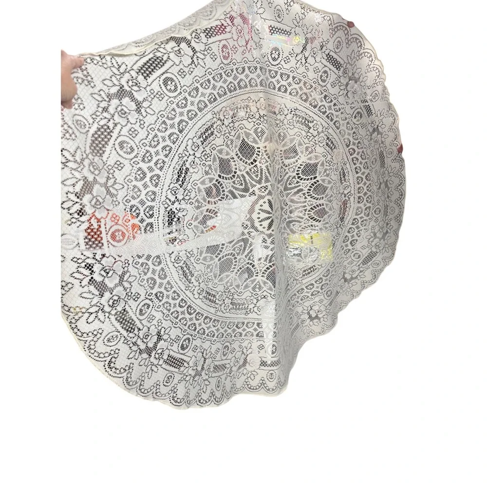 Vintage Round Lace Tablecloth Cream Floral Medallion Scalloped Edge 46 Inch